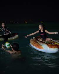 Night life of dubai after heat wave